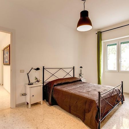 Daisy Guest House Colosseo Rom Rum bild
